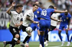 开云体育入口-西欧球队斗志昂扬，获得胜利挺进四强的简单介绍