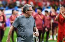 开云体育直播-关于AC米兰连续三场比赛失利，主帅面临批评的信息