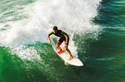 开云体育中国官网-英超争冠之夜，萨卡进攻端无人可挡，枪手新王加冕