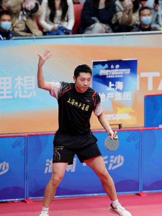 包含法国乒乓球队险胜瑞典乒乓球队，许昕制霸全场的词条