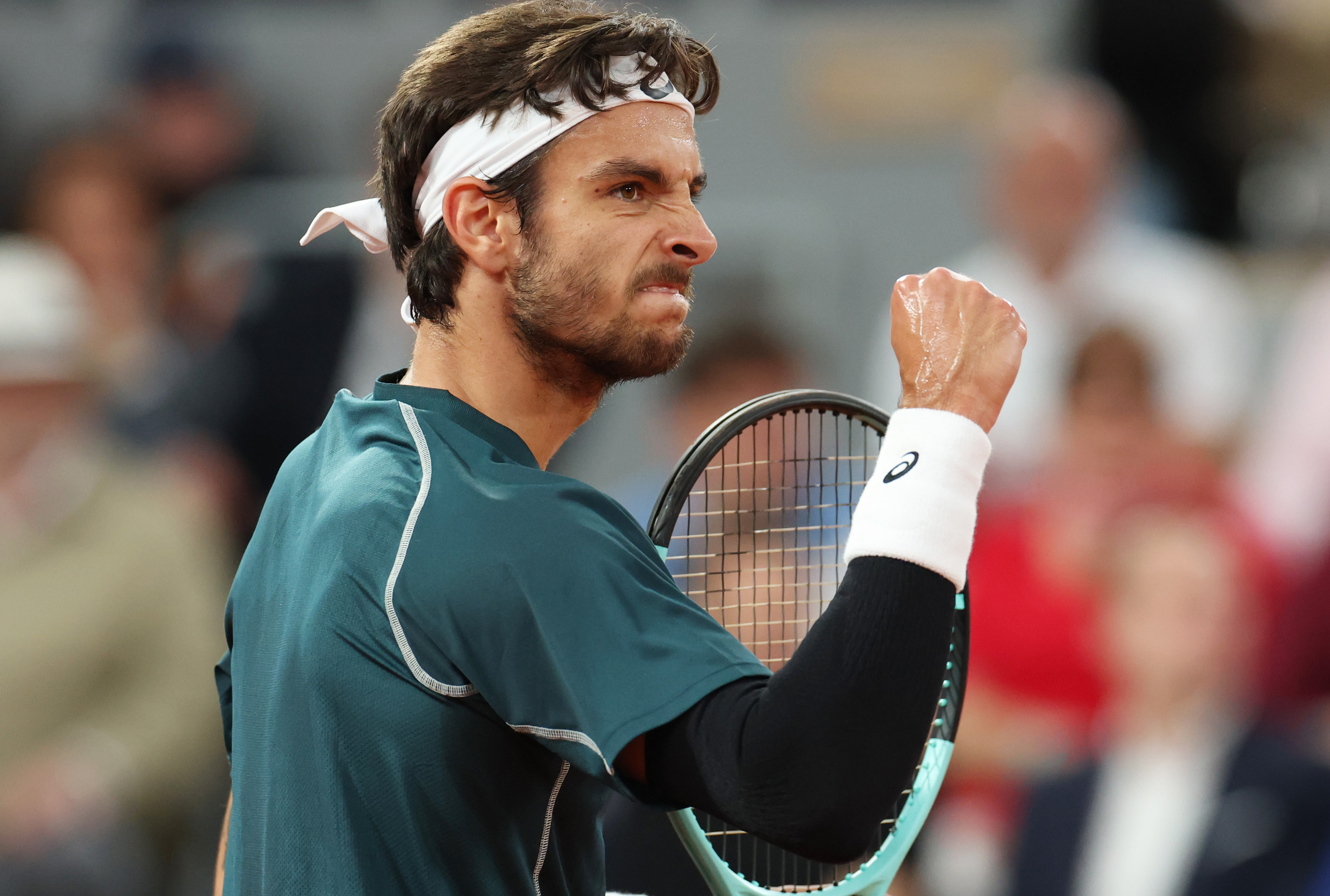 关于法网鏖战美网，阿尔卡拉斯点燃赛场的信息