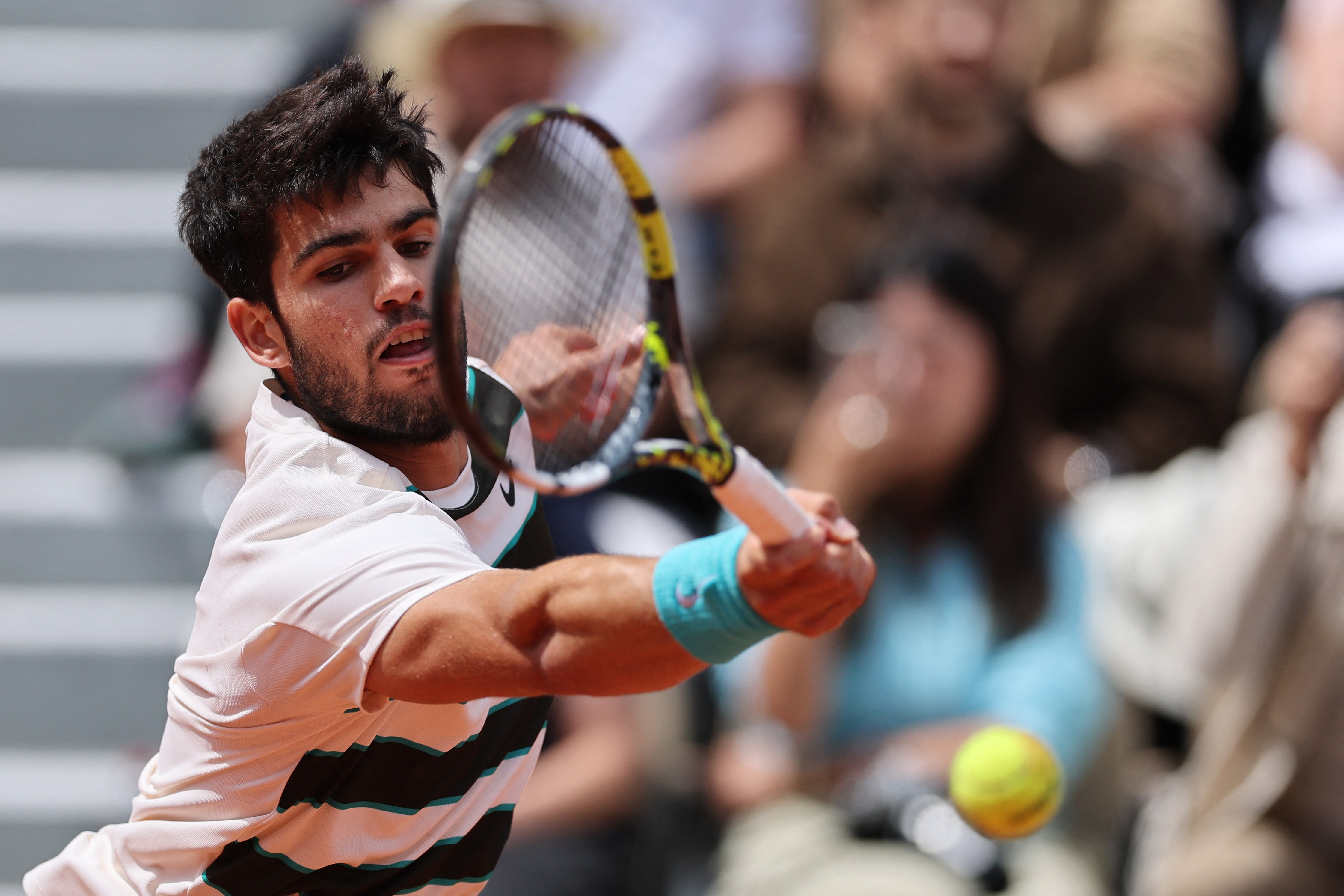 关于法网鏖战美网，阿尔卡拉斯点燃赛场的信息