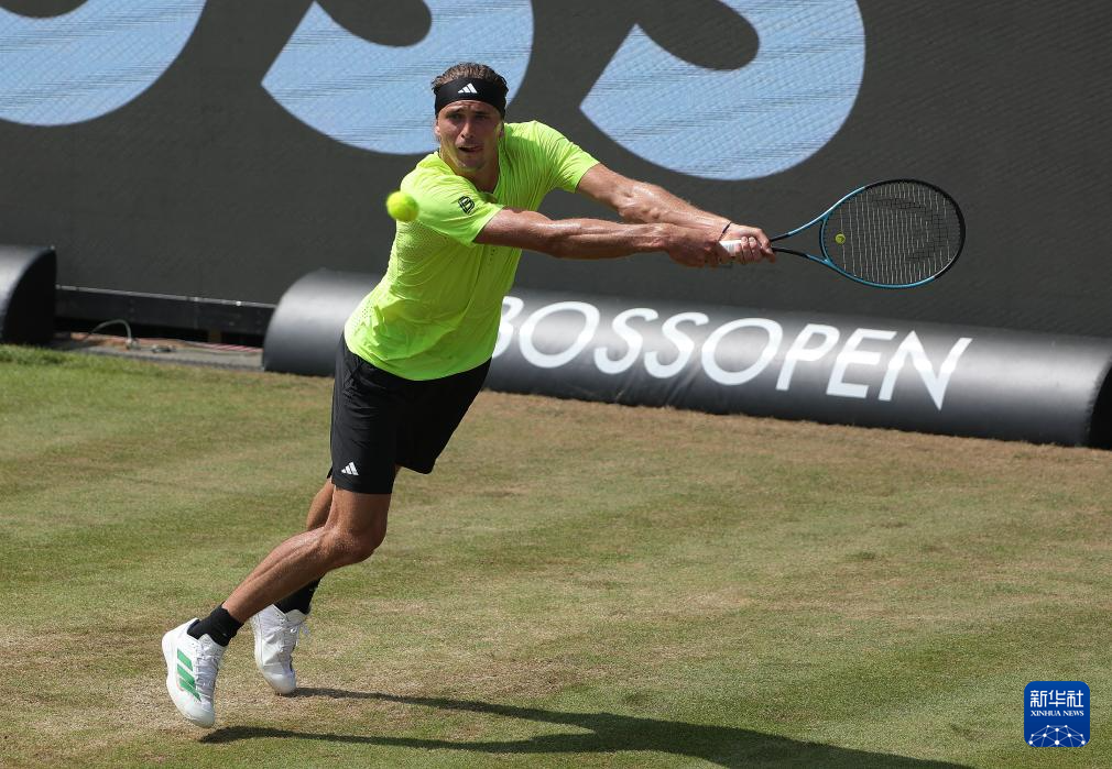 世界网球队爆冷德国网球队，兹维列夫送出助攻的简单介绍