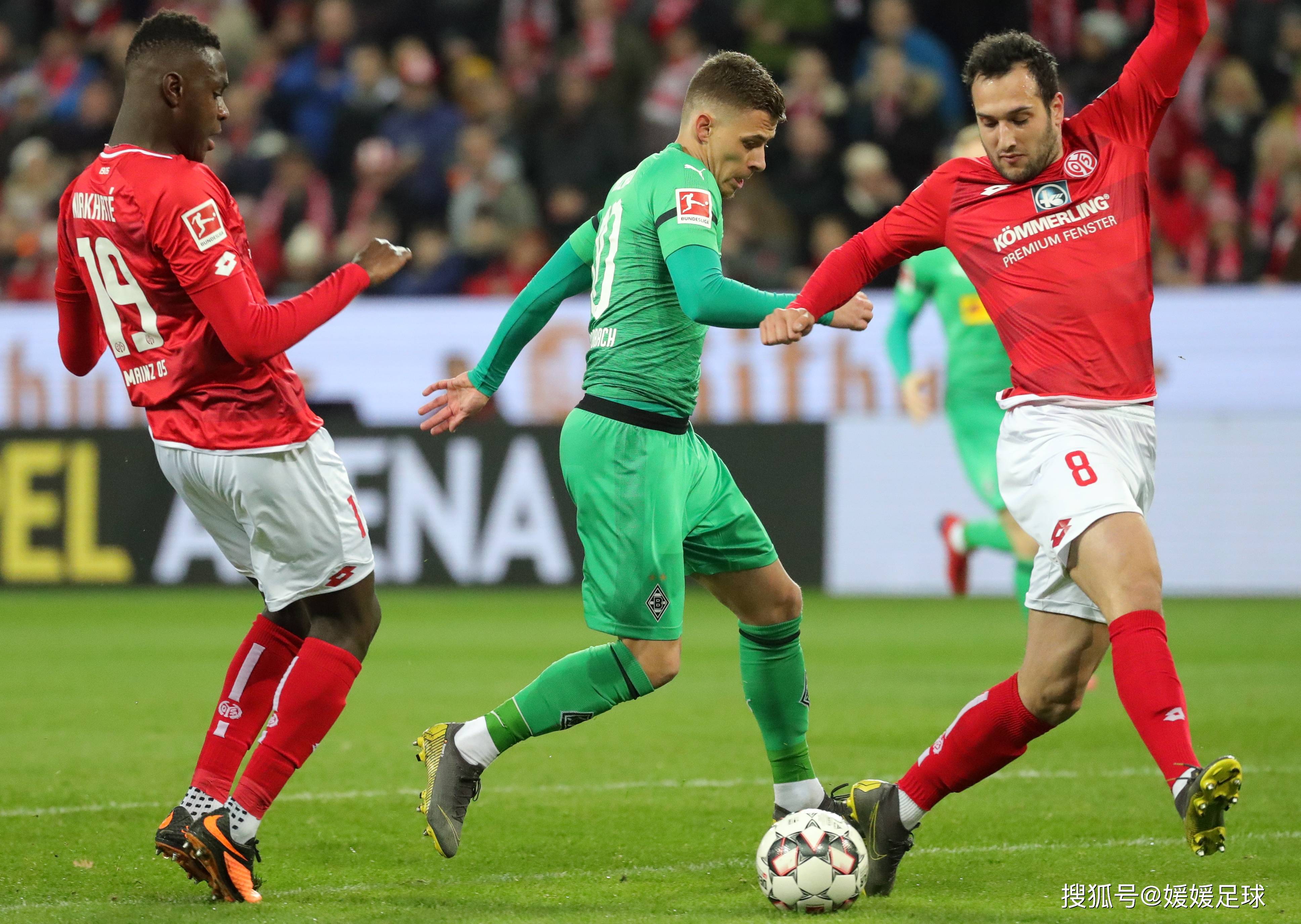 包含霍芬海姆连胜，状态逐渐回归巅峰的词条