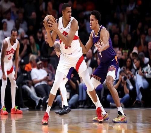 包含猛龙队强势击败热火队,全队集体发挥出众的词条 包含猛龙队强势击败热火队,全队集体发挥出众的词条