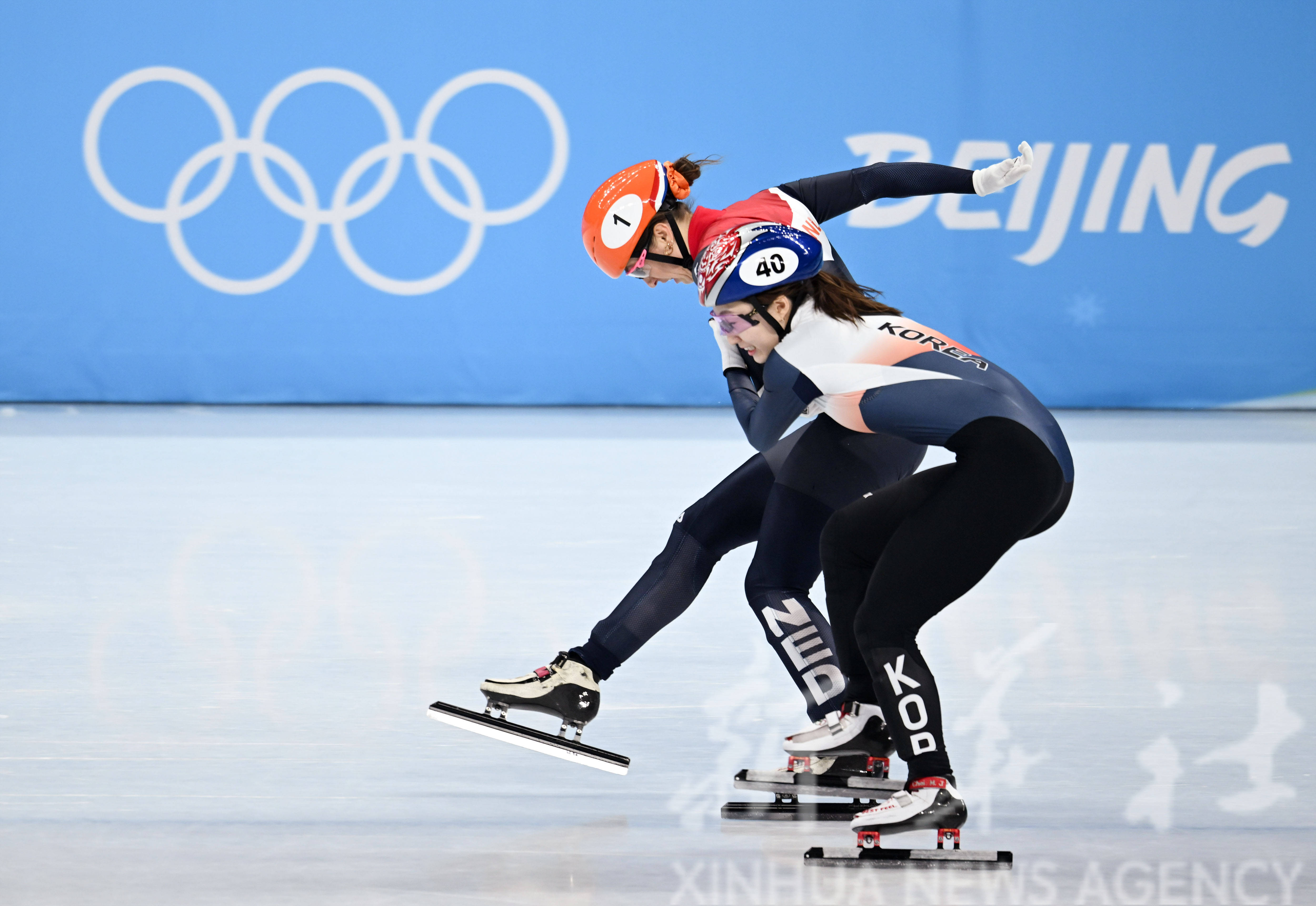 荷兰女将破记录夺冠，迅速崛起