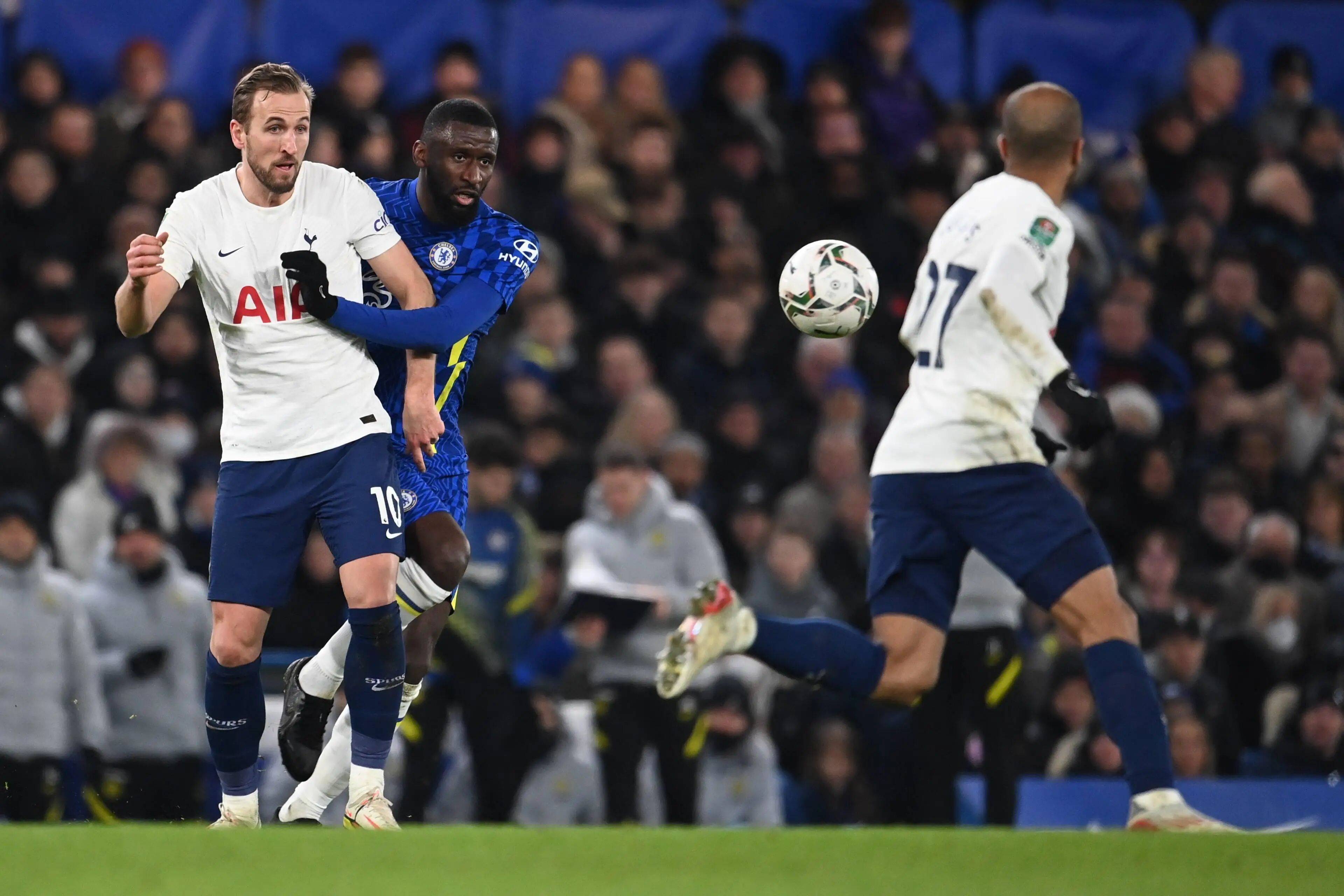 包含切尔西主场大捷，英超排名再度攀升的词条