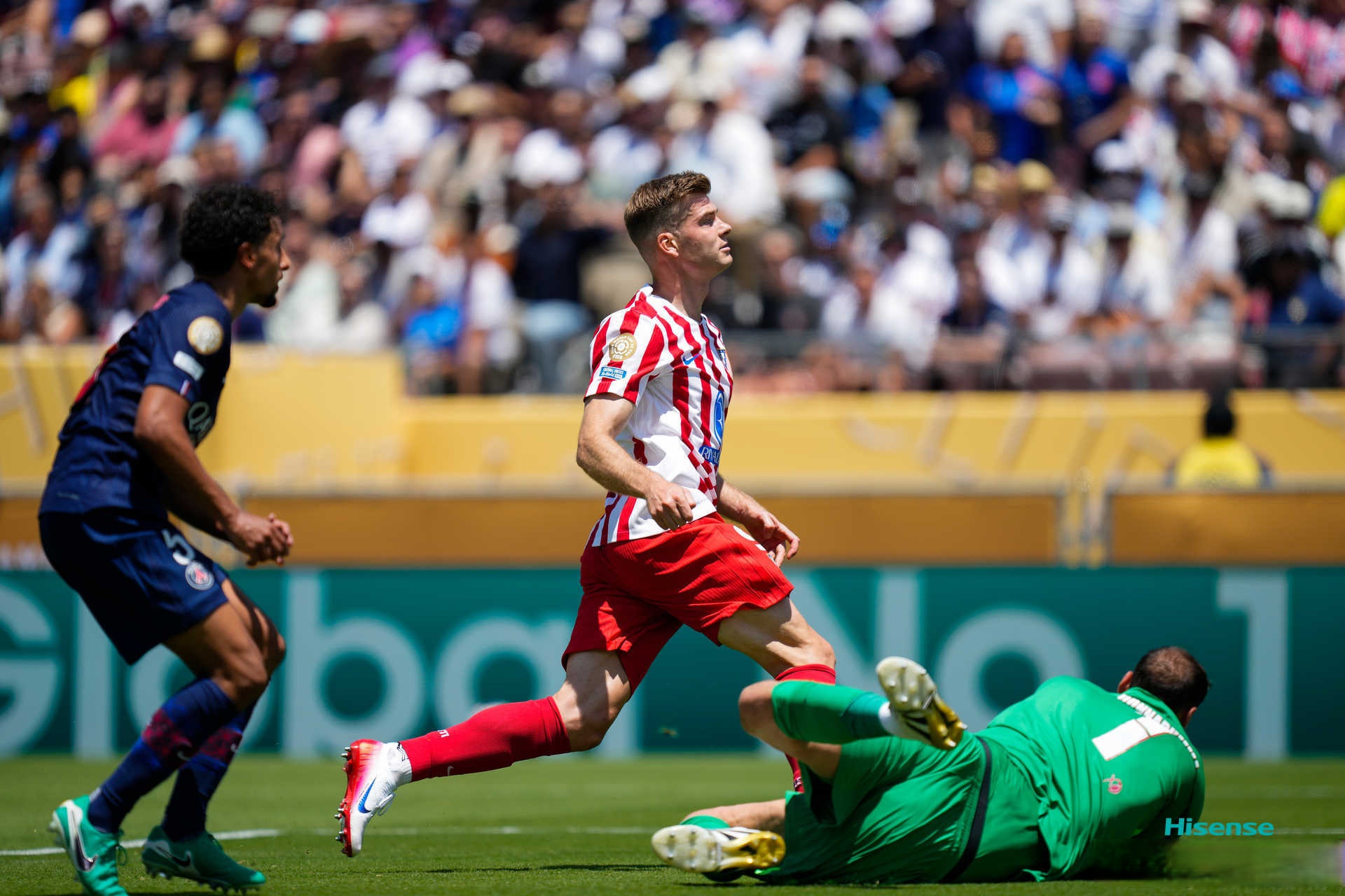 马竞遭遇两连败，欧冠席位动摇