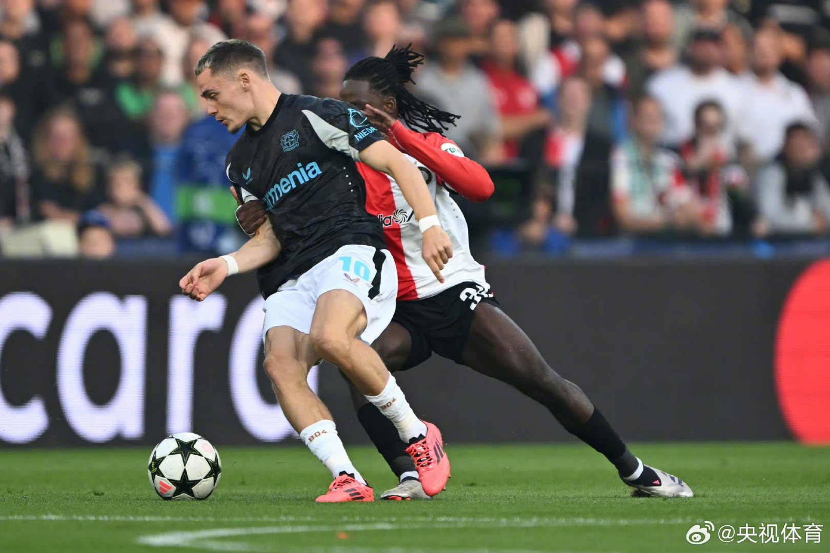 关于杜塞尔多夫俱乐部客场不敌勒沃库森，连续三场失利的信息