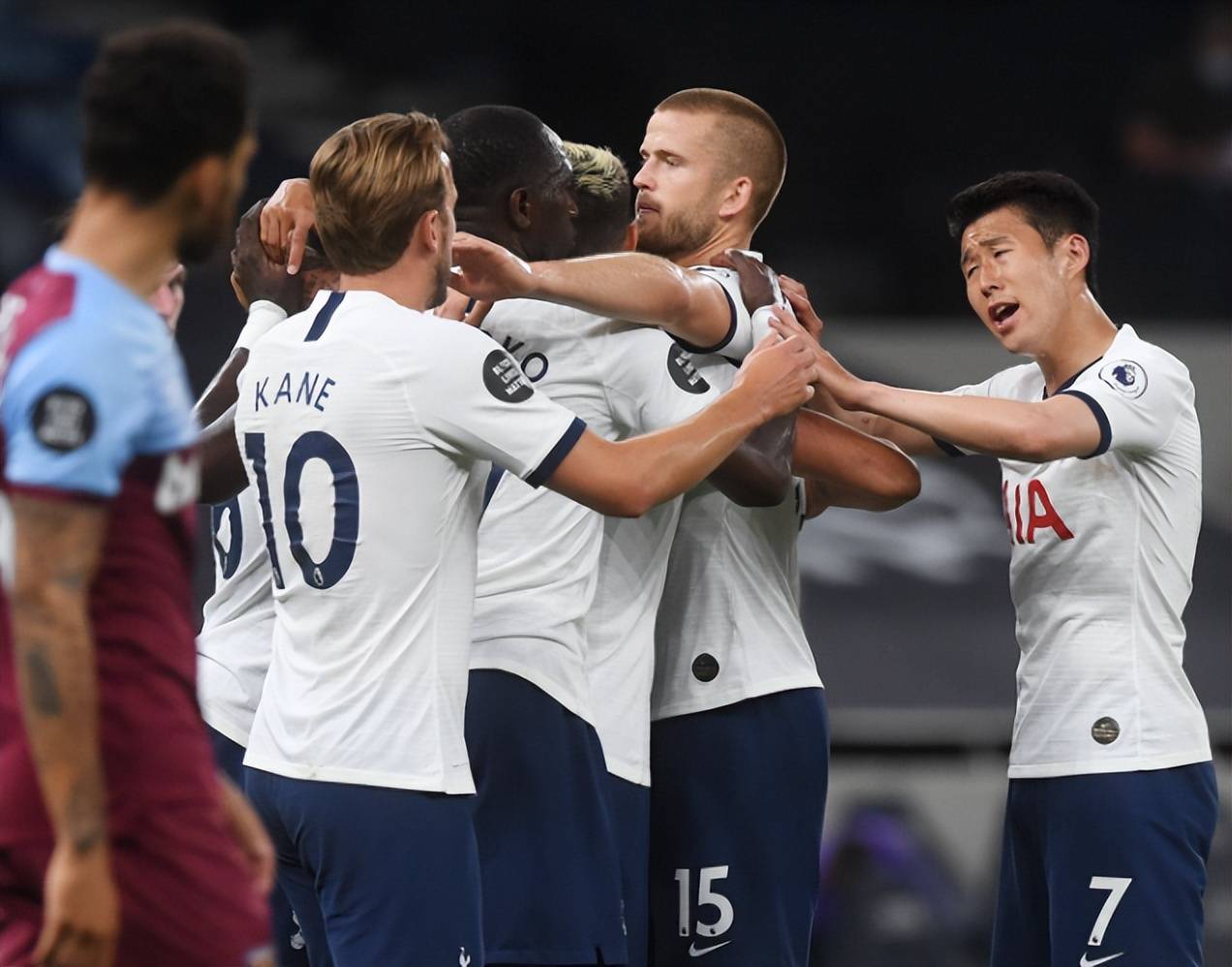 包含托特纳姆热刺胜利赢回声誉，势不可挡的词条