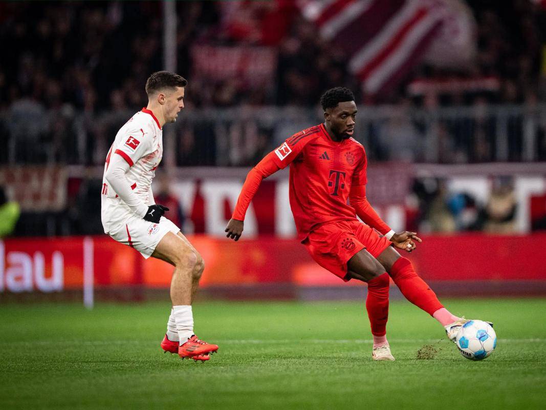 关于莱比锡红牛完胜勒沃库森，哈里·凯恩绝境逆转的信息