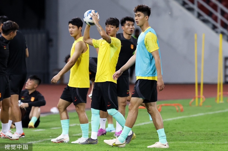 环境因素或对球队发挥起关键作用的简单介绍