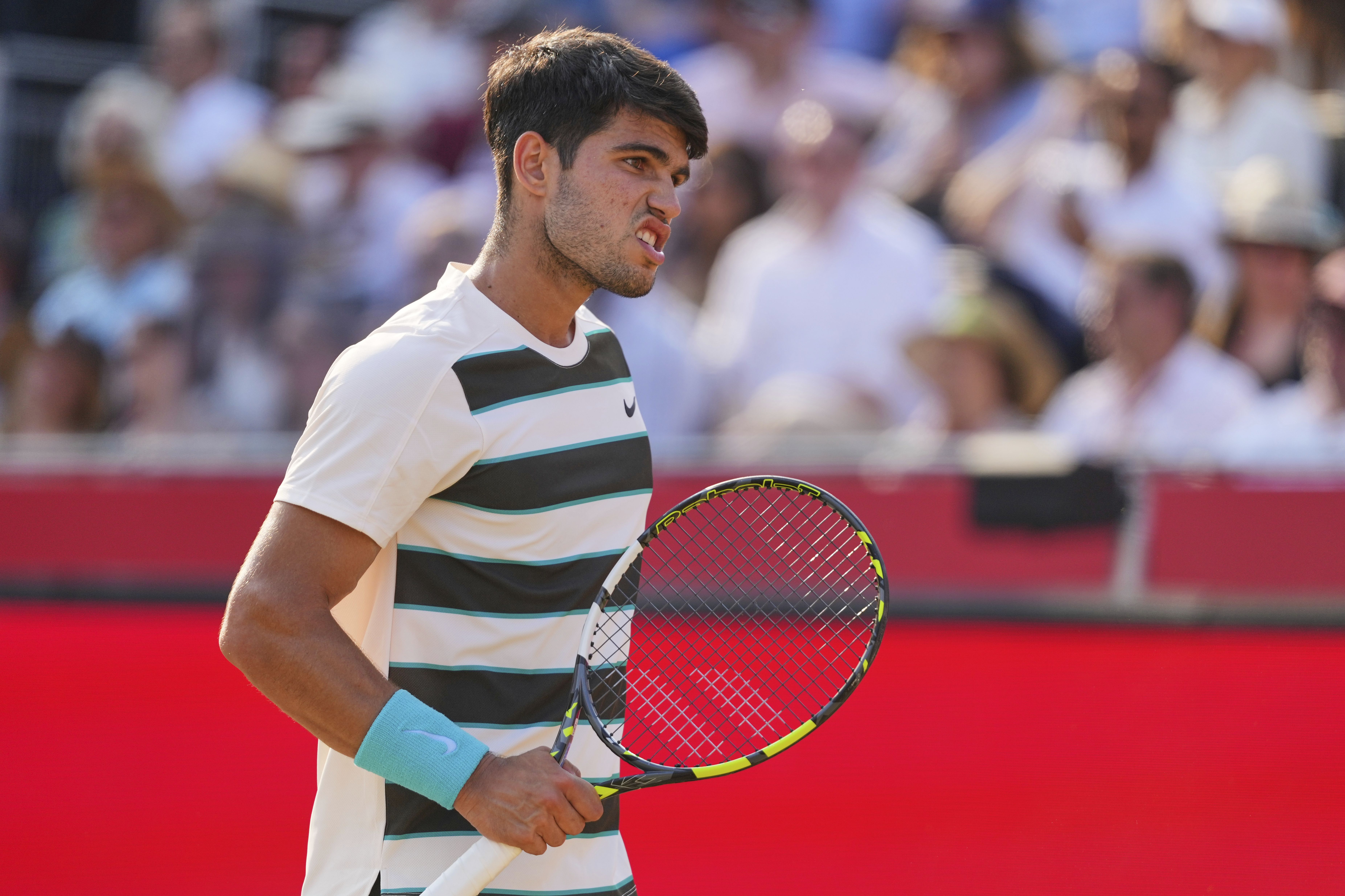 关于西班牙网球队翻盘日本网球队,阿尔卡拉斯制霸全场的信息 关于西班牙网球队翻盘日本网球队,阿尔卡拉斯制霸全场的信息