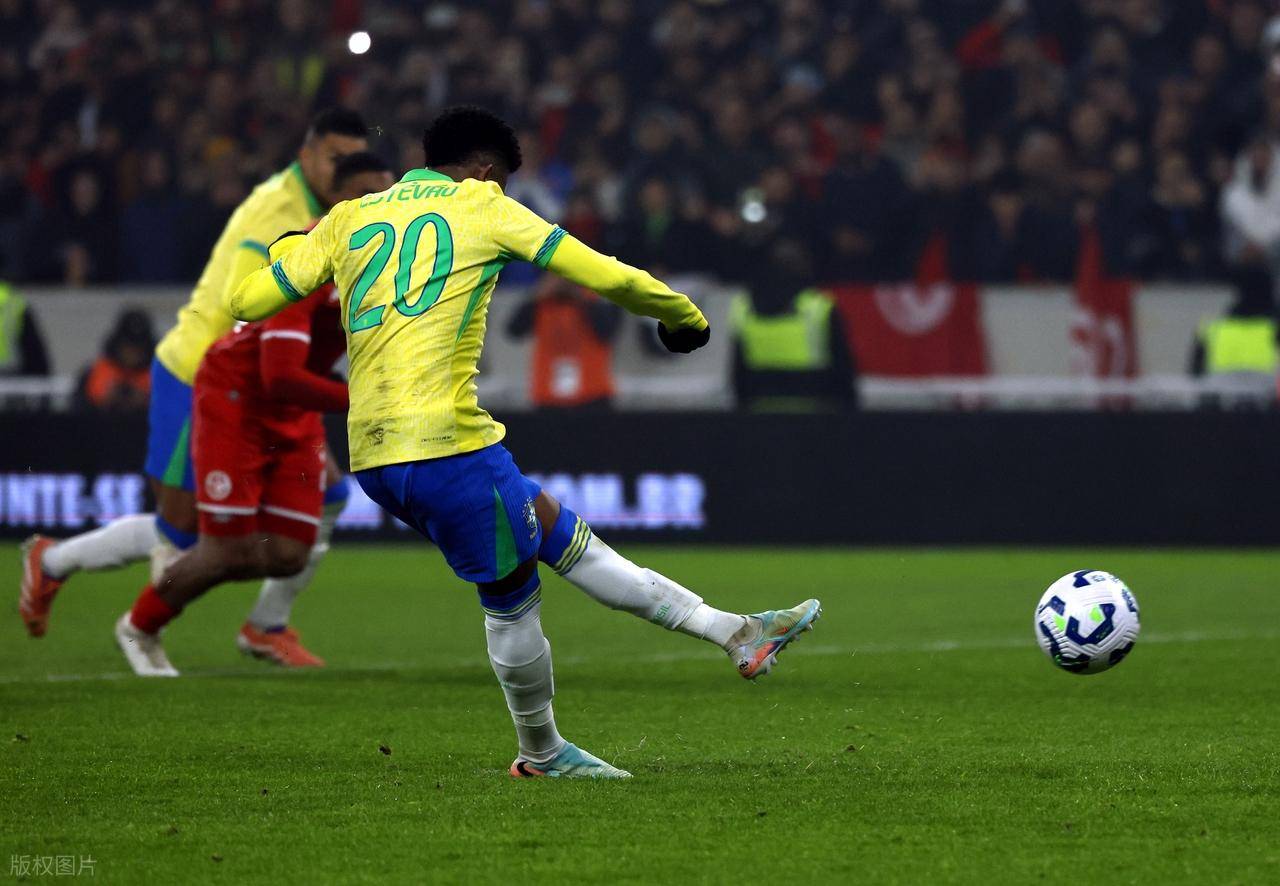 包含巴萨轻取切尔西,戈麦斯带队取胜的词条 包含巴萨轻取切尔西,戈麦斯带队取胜的词条