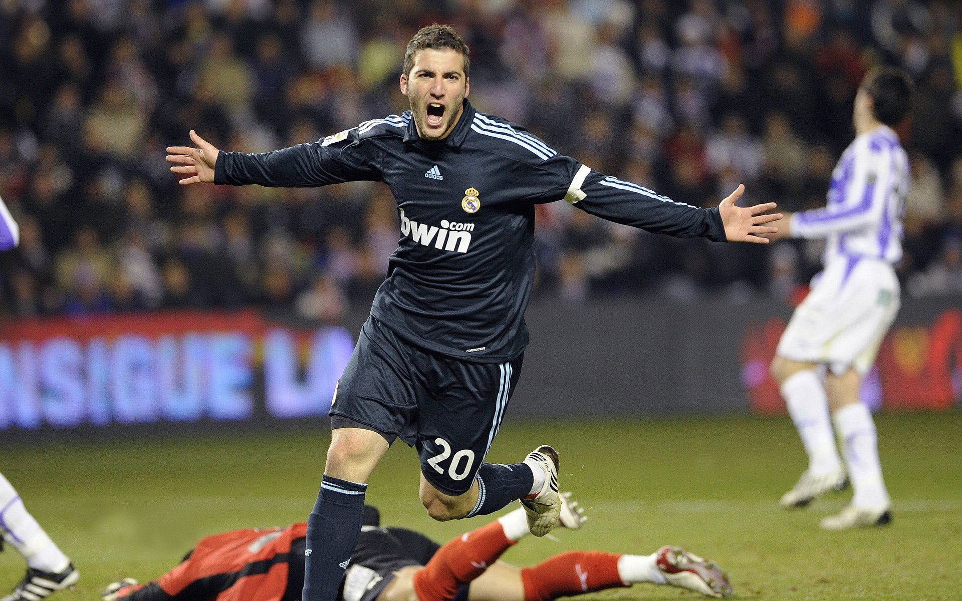 绿茵场上的双重变奏，德布劳内大师级爆发与国际米兰的突尼斯式冷思考