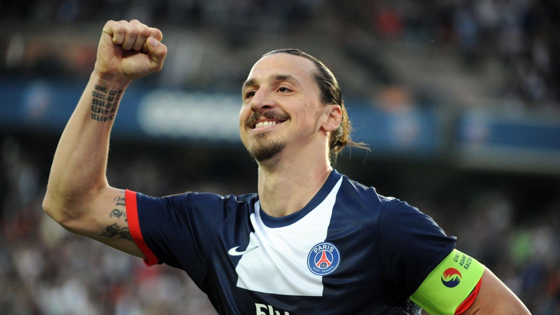 本泽马一剑封喉，西班牙逆转荷兰的战术密码与意志胜利