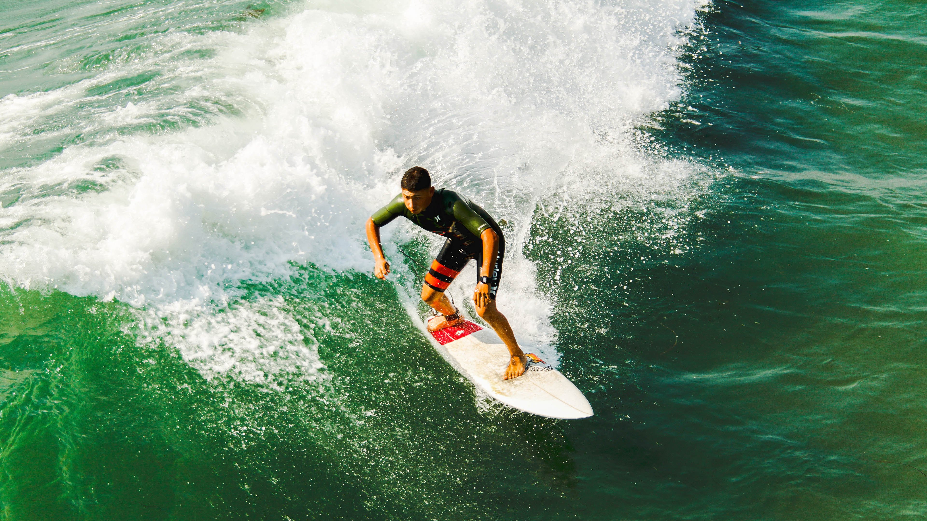 决胜盘的那一破,辛纳在撕裂与重铸之间,用一击定音写就唯一